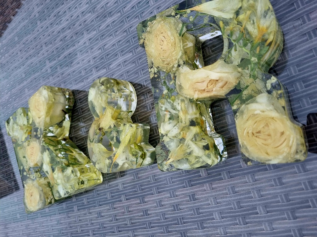 Resin Initials (6inch) - Image 5