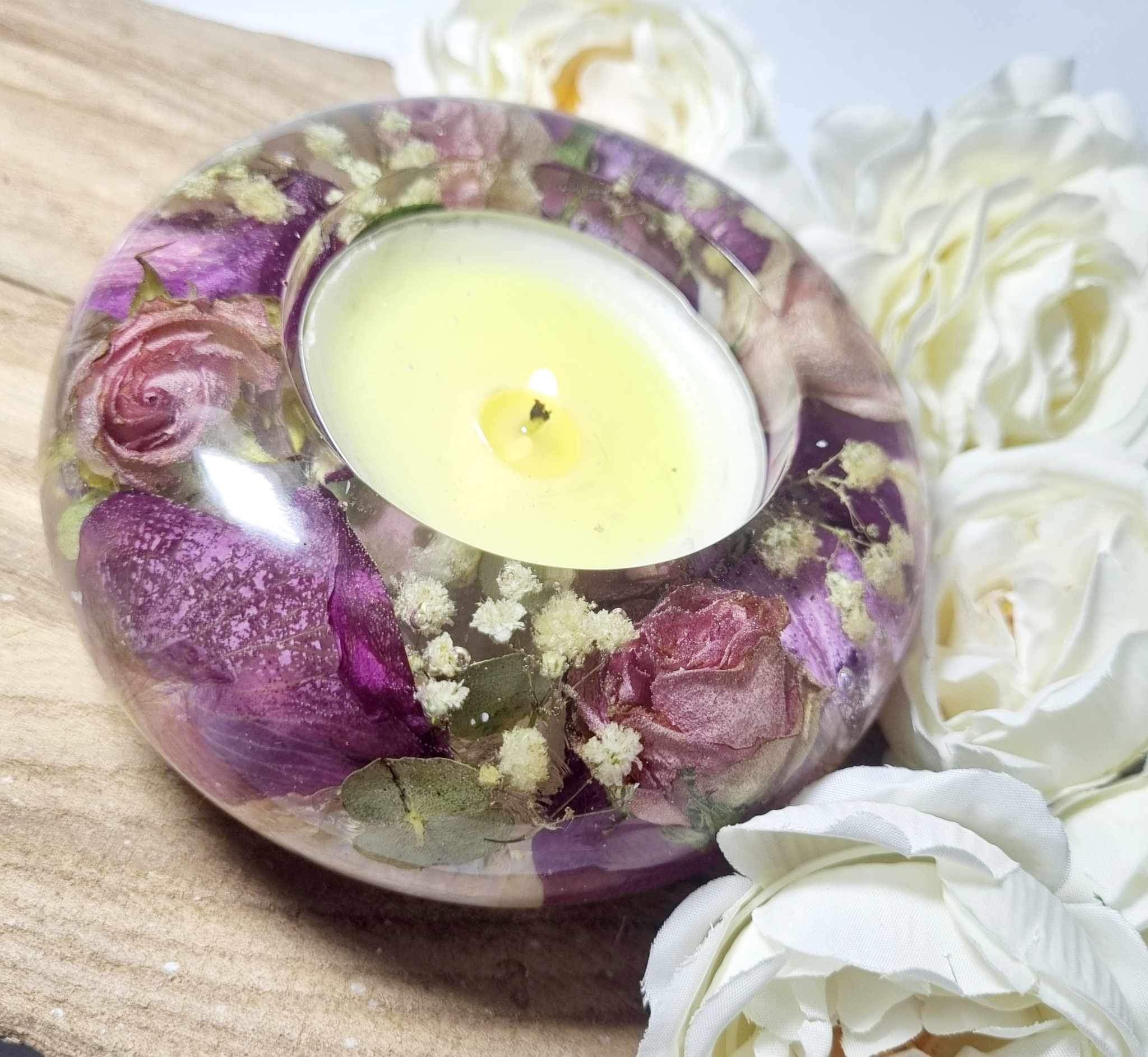 Round Candle Holder Resin Tealight Holder made with precious flowers