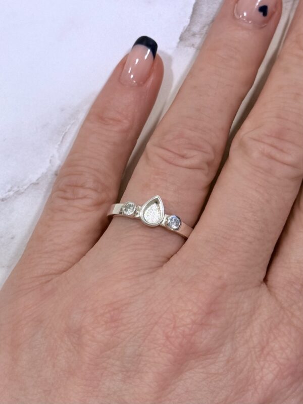 "Kenda" Pear Double Gem Ring - Image 3