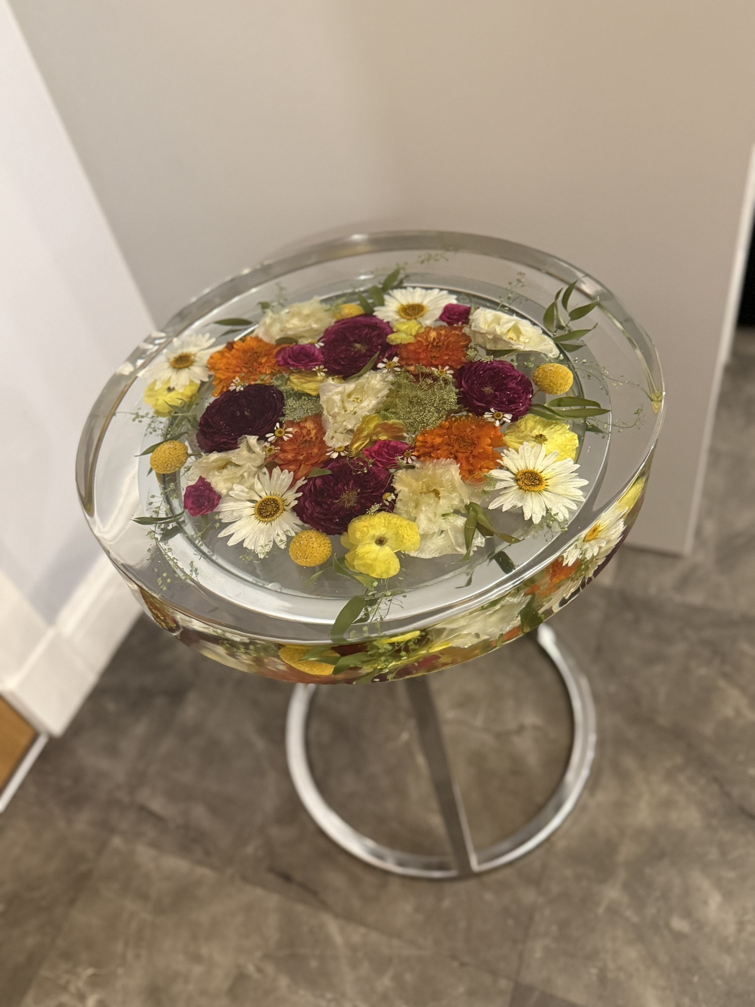 35cm Diameter Resin Side Table Top - Image 11
